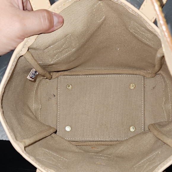 Dooney & Bourke Purple and Tan Elegant Tote - Picture 7 of 9